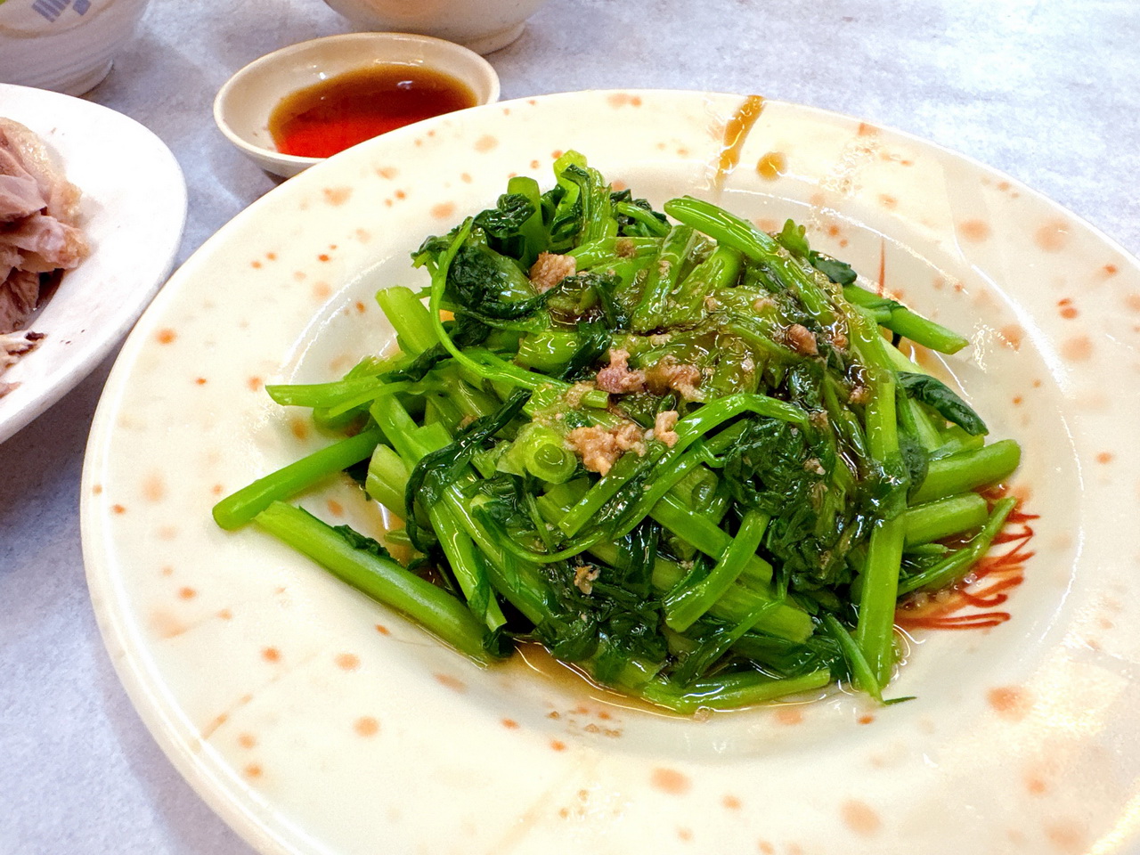 【阿川鵝肉】台中向上市場超人氣鵝肉店,肥美多汁軟嫩好吃賣到半夜12點 @猴屁的異想世界 【阿川鵝肉】台中向上市場超人氣鵝肉店,肥美多汁軟嫩好吃賣到半夜12點 @猴屁的異想世界