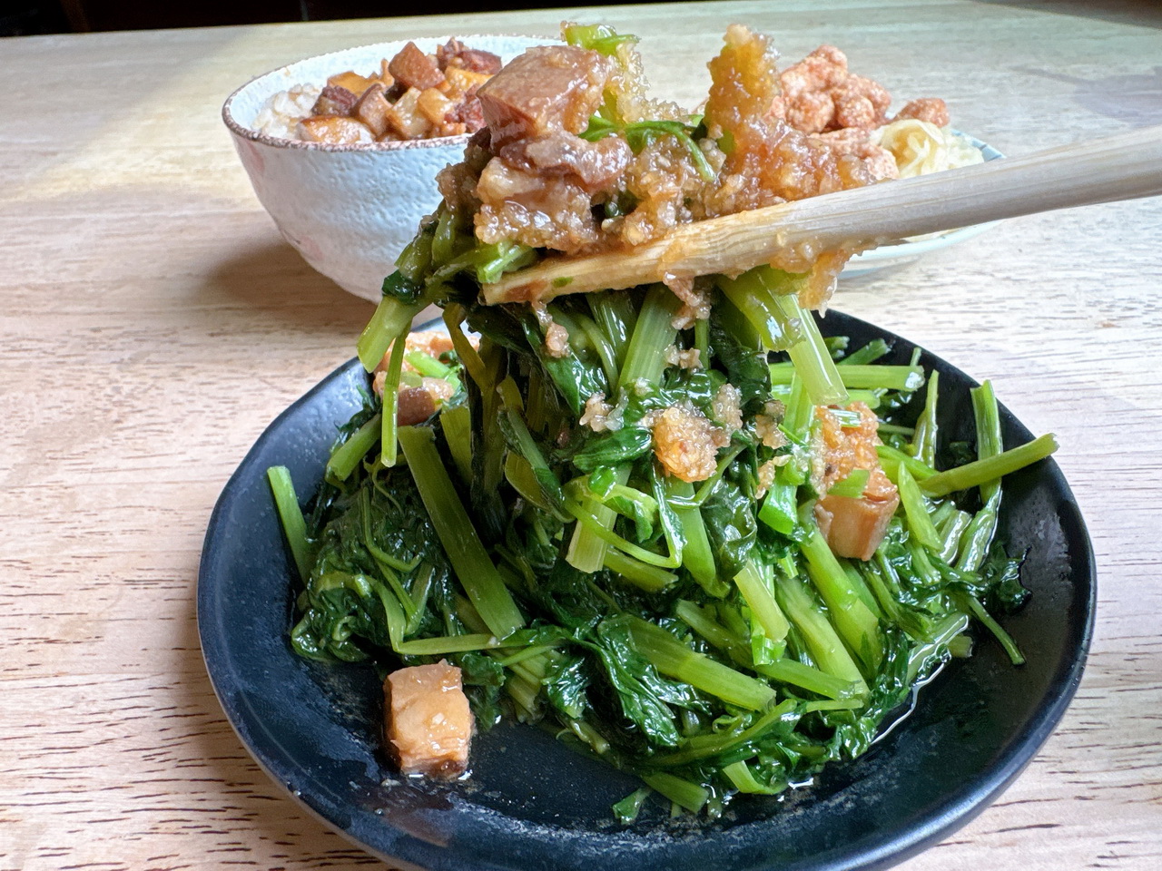 【食谷飯堂】台中超強魯肉飯,隱藏在勤美附近,傳統手工魯肉超好吃,肥肥的超邪惡,平價美味老店 @猴屁的異想世界 【食谷飯堂】台中超強魯肉飯,隱藏在勤美附近,傳統手工魯肉超好吃,肥肥的超邪惡,平價美味老店 @猴屁的異想世界