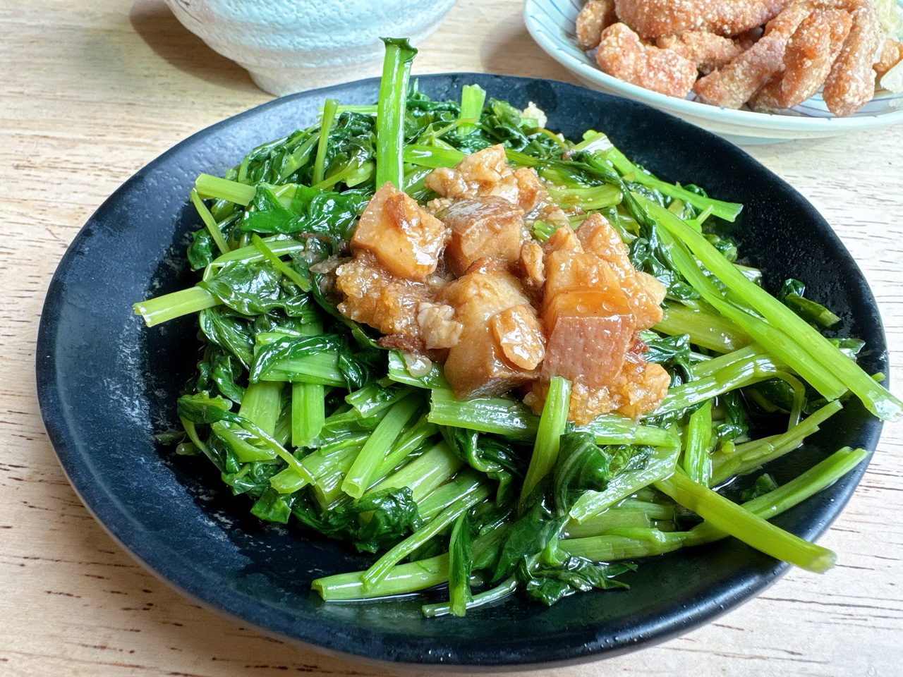 【食谷飯堂】台中超強魯肉飯,隱藏在勤美附近,傳統手工魯肉超好吃,肥肥的超邪惡,平價美味老店 @猴屁的異想世界 【食谷飯堂】台中超強魯肉飯,隱藏在勤美附近,傳統手工魯肉超好吃,肥肥的超邪惡,平價美味老店 @猴屁的異想世界