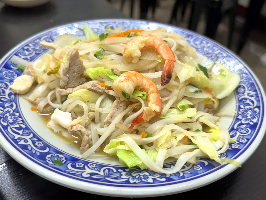 【佳華越南美食】西屯區超人氣越南料理,炒飯超級好吃,每天都在排隊 @猴屁的異想世界 【佳華越南美食】西屯區超人氣越南料理,炒飯超級好吃,每天都在排隊 @猴屁的異想世界
