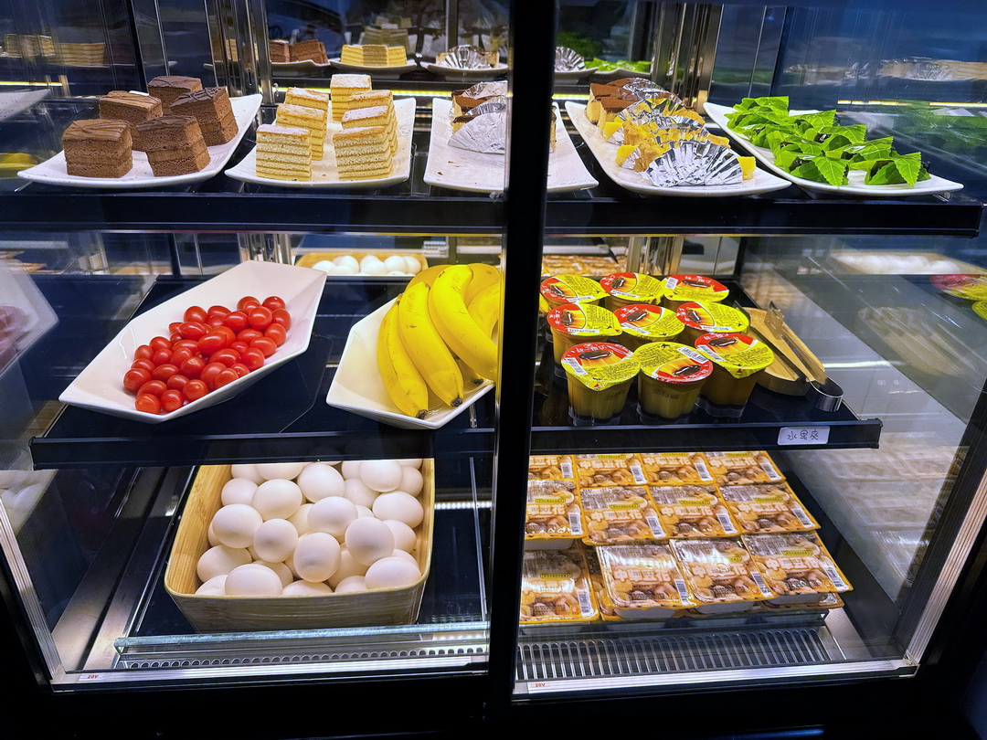 【饗點鍋台中文心店】台中火鍋自助吧吃到飽388元起,超浮誇35盎司大胃王肉盤超壯觀 @猴屁的異想世界 【饗點鍋台中文心店】台中火鍋自助吧吃到飽388元起,超浮誇35盎司大胃王肉盤超壯觀 @猴屁的異想世界