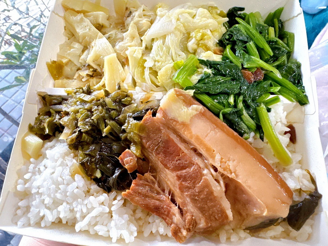 【陳明統爌肉飯】台中50年老店,米其林必比登推薦爌肉飯,從小吃到大的美味 @猴屁的異想世界 【陳明統爌肉飯】台中50年老店,米其林必比登推薦爌肉飯,從小吃到大的美味 @猴屁的異想世界