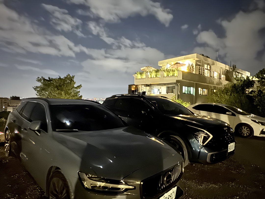 【眺高STAY WITH MOUNTAIN】台中絕美景觀餐廳,北屯最夯百萬夜景,聖誕樹美翻超浪漫 @猴屁的異想世界 【眺高STAY WITH MOUNTAIN】台中絕美景觀餐廳,北屯最夯百萬夜景,聖誕樹美翻超浪漫 @猴屁的異想世界