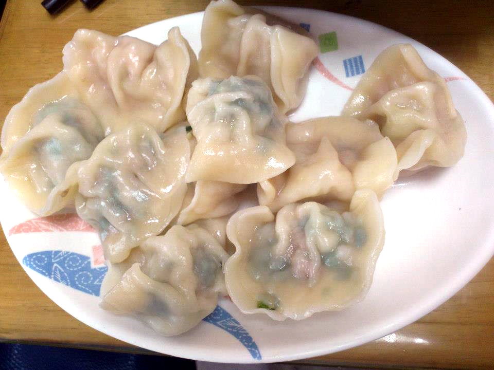 小周牛肉麵|宜蘭礁溪美食推薦,食尚玩家激推必吃組合,人氣牛肉麵+水餃超讚 @猴屁的異想世界 小周牛肉麵|宜蘭礁溪美食推薦,食尚玩家激推必吃組合,人氣牛肉麵+水餃超讚 @猴屁的異想世界