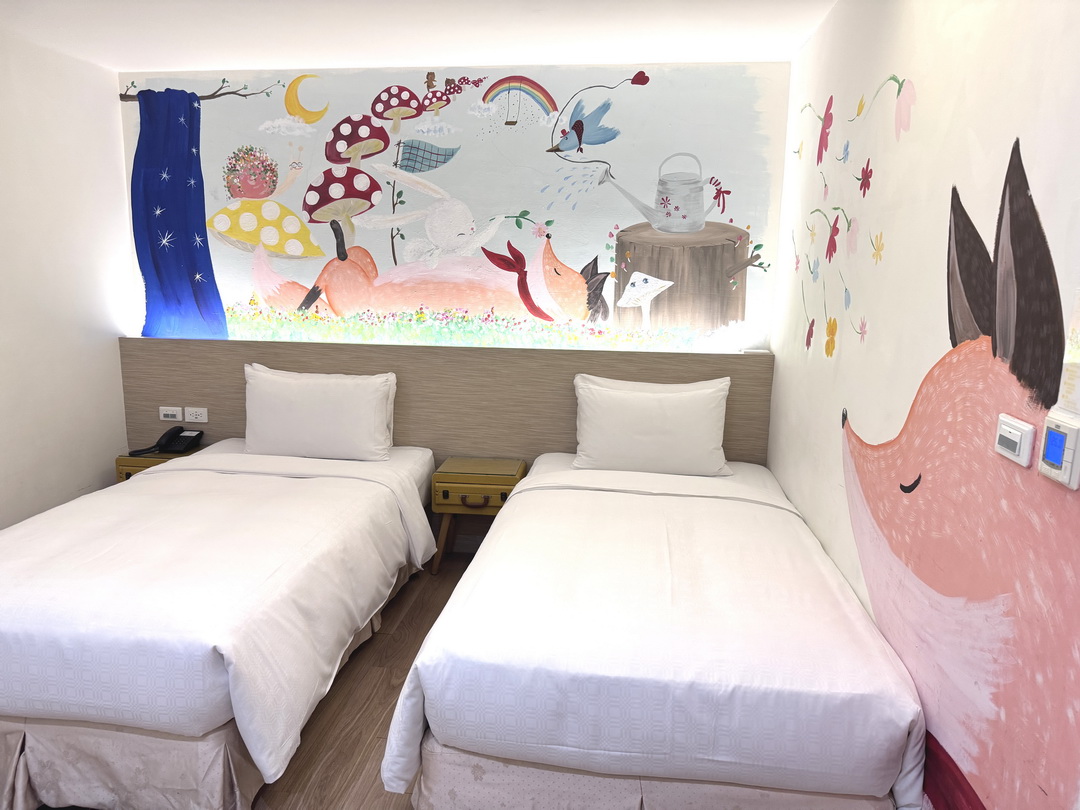 秝芯旅店六合館|高雄超便宜住宿,附免費泡麵飲料,爆米花吃到飽,Switch遊戲機隨你玩 @猴屁的異想世界 秝芯旅店六合館|高雄超便宜住宿,附免費泡麵飲料,爆米花吃到飽,Switch遊戲機隨你玩 @猴屁的異想世界