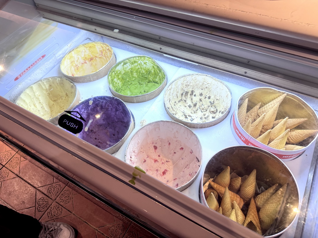 台中清新溫泉飯店|新采自助百匯,泰國蝦吃到飽吃起來,6/7-6/30期間限定 @猴屁的異想世界 台中清新溫泉飯店|新采自助百匯,泰國蝦吃到飽吃起來,6/7-6/30期間限定 @猴屁的異想世界