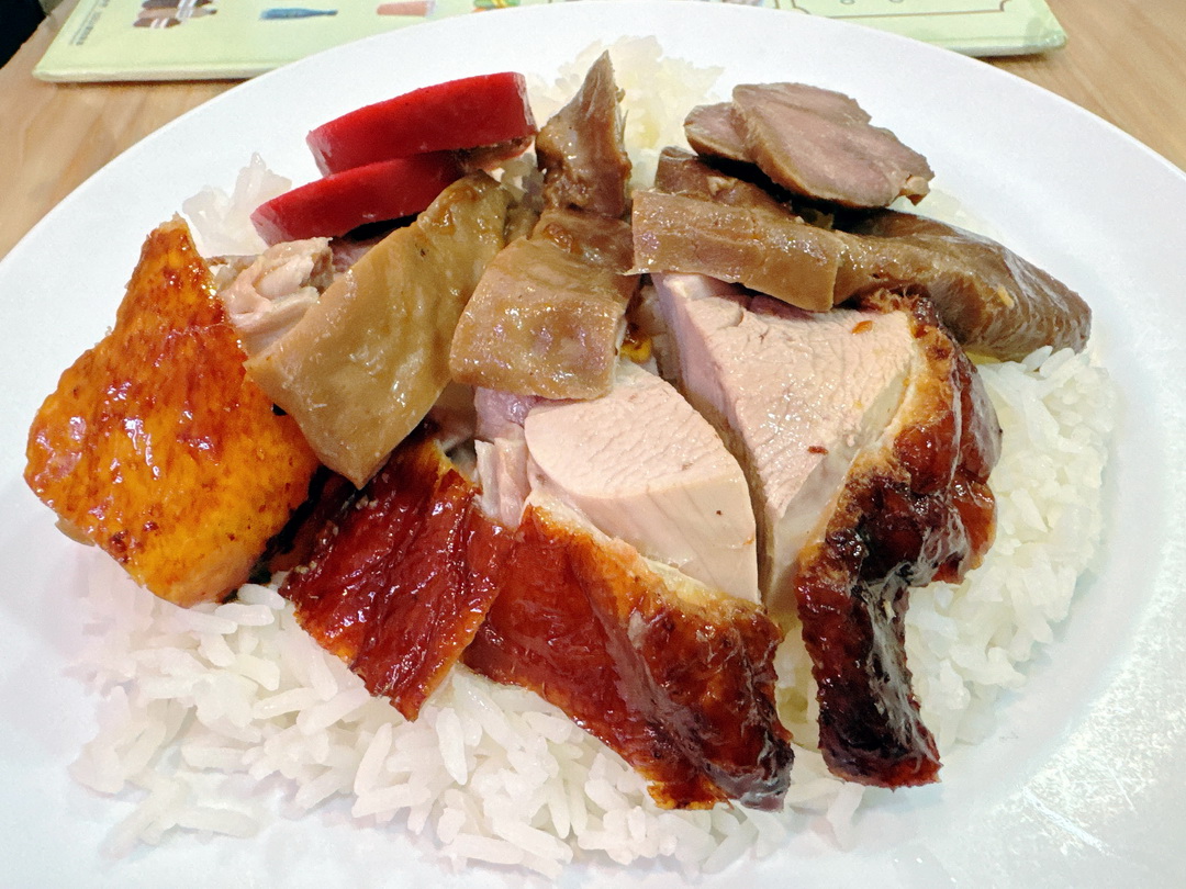 再興燒臘飯店|香港燒味飯必吃名店!烤鴨脆皮燒肉超厲害,CNN與米其林都推薦! @猴屁的異想世界 再興燒臘飯店|香港燒味飯必吃名店!烤鴨脆皮燒肉超厲害,CNN與米其林都推薦! @猴屁的異想世界