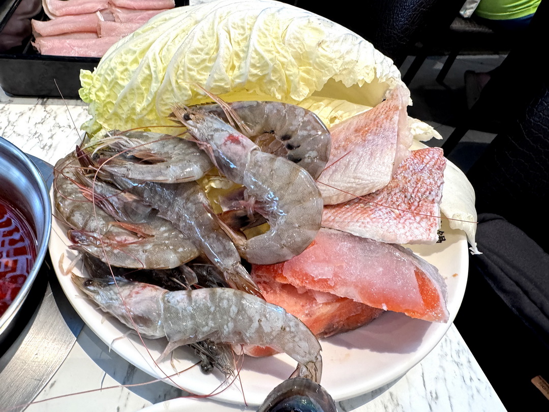 【羽葉麻辣火鍋三重都會館】只要539元起就能爽吃海陸鍋物自助百匯!壽星、長輩還有優惠! @猴屁的異想世界 【羽葉麻辣火鍋三重都會館】只要539元起就能爽吃海陸鍋物自助百匯!壽星、長輩還有優惠! @猴屁的異想世界
