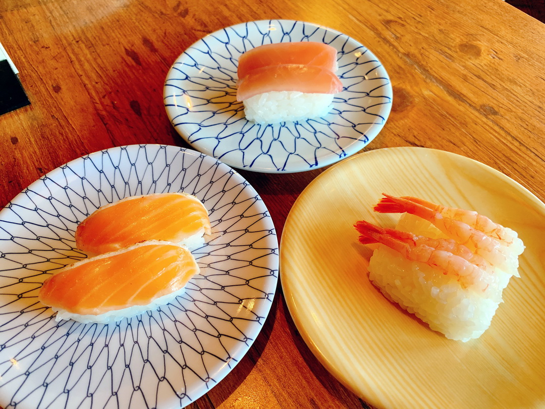 神戶FISHERMAN’S MARKET海鮮吃到飽|松葉蟹無限供應,壽司披薩甜點一次滿足,港灣夜景超浪漫 @猴屁的異想世界 神戶FISHERMAN’S MARKET海鮮吃到飽|松葉蟹無限供應,壽司披薩甜點一次滿足,港灣夜景超浪漫 @猴屁的異想世界