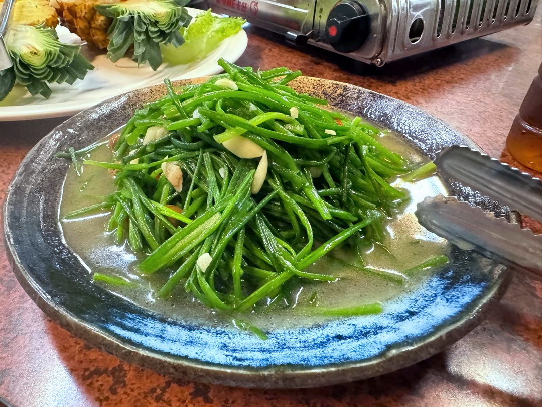 龍之居土雞城|台中北屯合菜推薦!5000元合菜10道菜超澎湃,招牌甕仔雞、鳳梨蝦球必吃 @猴屁的異想世界 龍之居土雞城|台中北屯合菜推薦!5000元合菜10道菜超澎湃,招牌甕仔雞、鳳梨蝦球必吃 @猴屁的異想世界