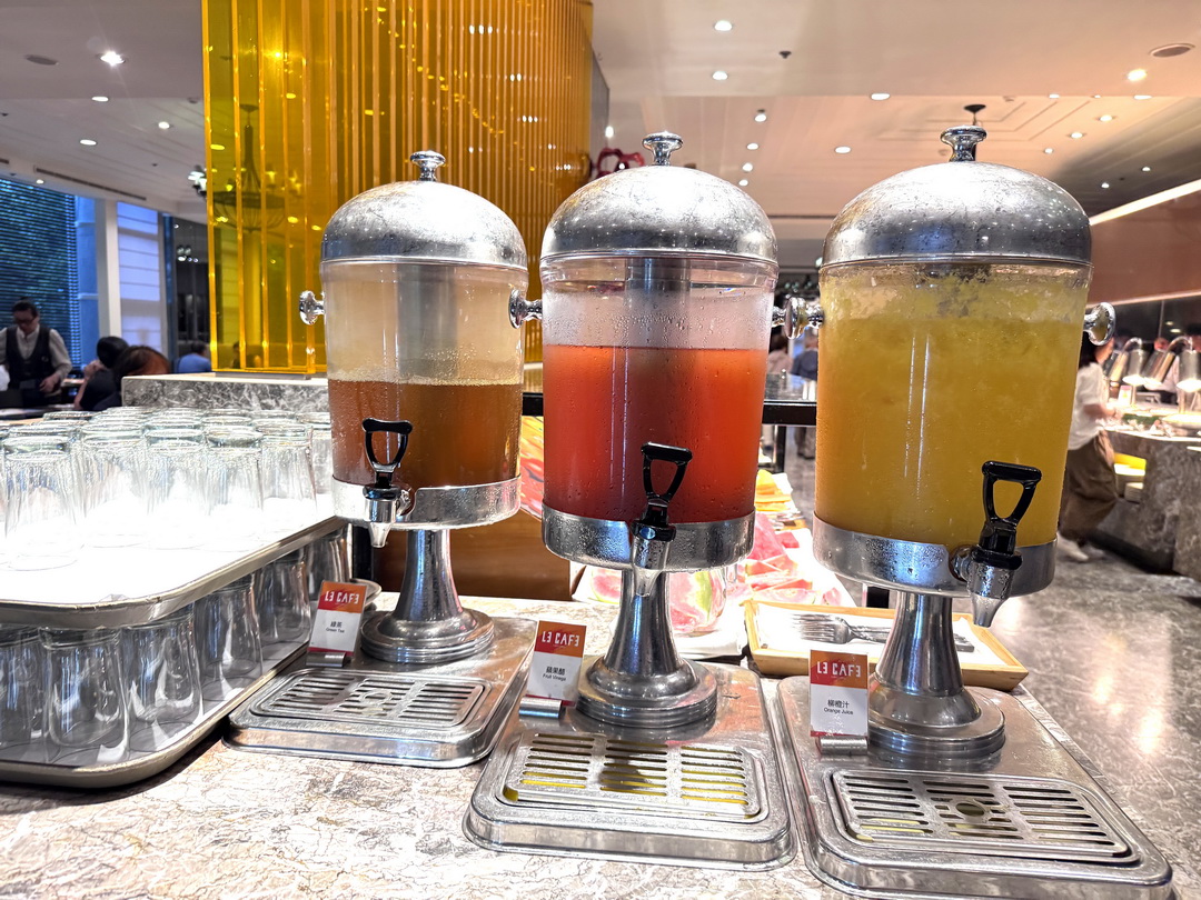 【新竹老爺酒店Le Café自助餐】氣派裝潢高質感Buffet,必吃爐烤牛排、生魚片、哈根達斯! @猴屁的異想世界 【新竹老爺酒店Le Café自助餐】氣派裝潢高質感Buffet,必吃爐烤牛排、生魚片、哈根達斯! @猴屁的異想世界