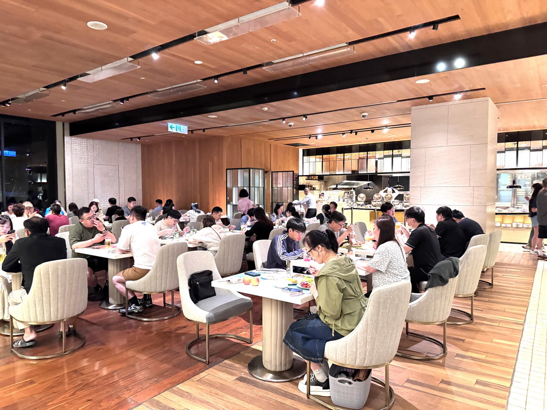彩匯自助餐廳|美福大飯店高級Buffet吃到飽推薦,牛排龍蝦干貝生蠔甜點酒水無限爽吃! @猴屁的異想世界 彩匯自助餐廳|美福大飯店高級Buffet吃到飽推薦,牛排龍蝦干貝生蠔甜點酒水無限爽吃! @猴屁的異想世界