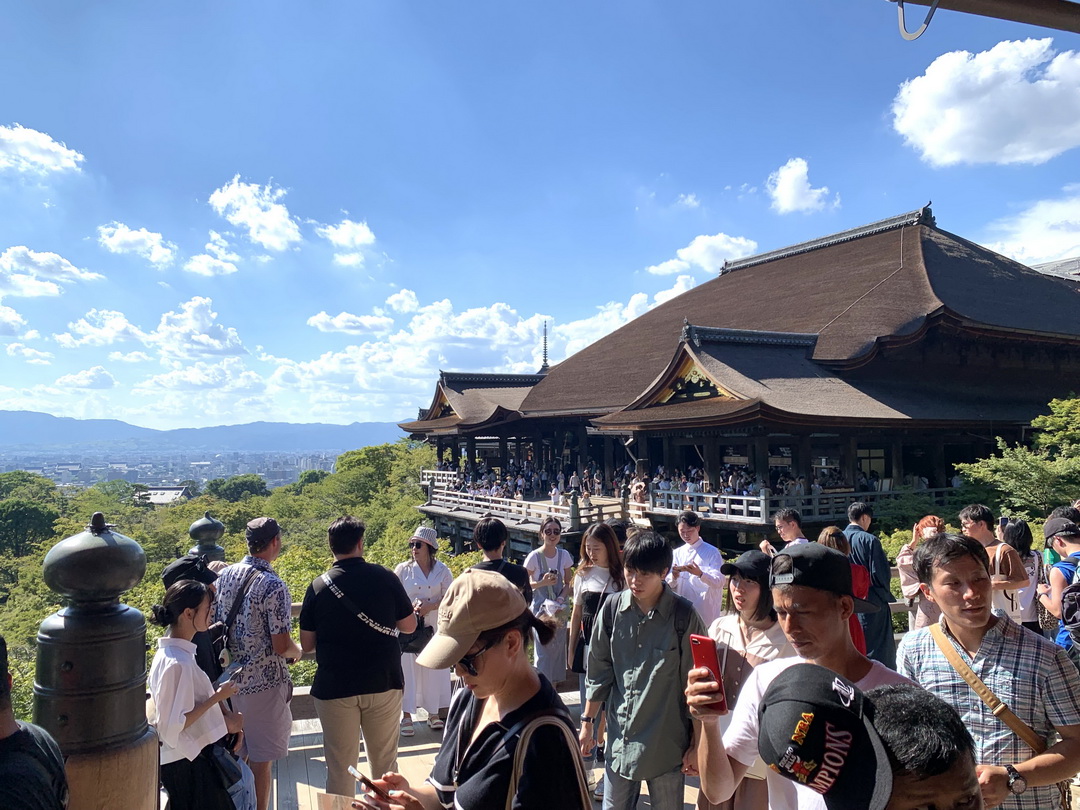 清水寺|京都必訪世界文化遺產,舞台美景、音羽瀑布&茶屋冰品全攻略 @猴屁的異想世界 清水寺|京都必訪世界文化遺產,舞台美景、音羽瀑布&茶屋冰品全攻略 @猴屁的異想世界