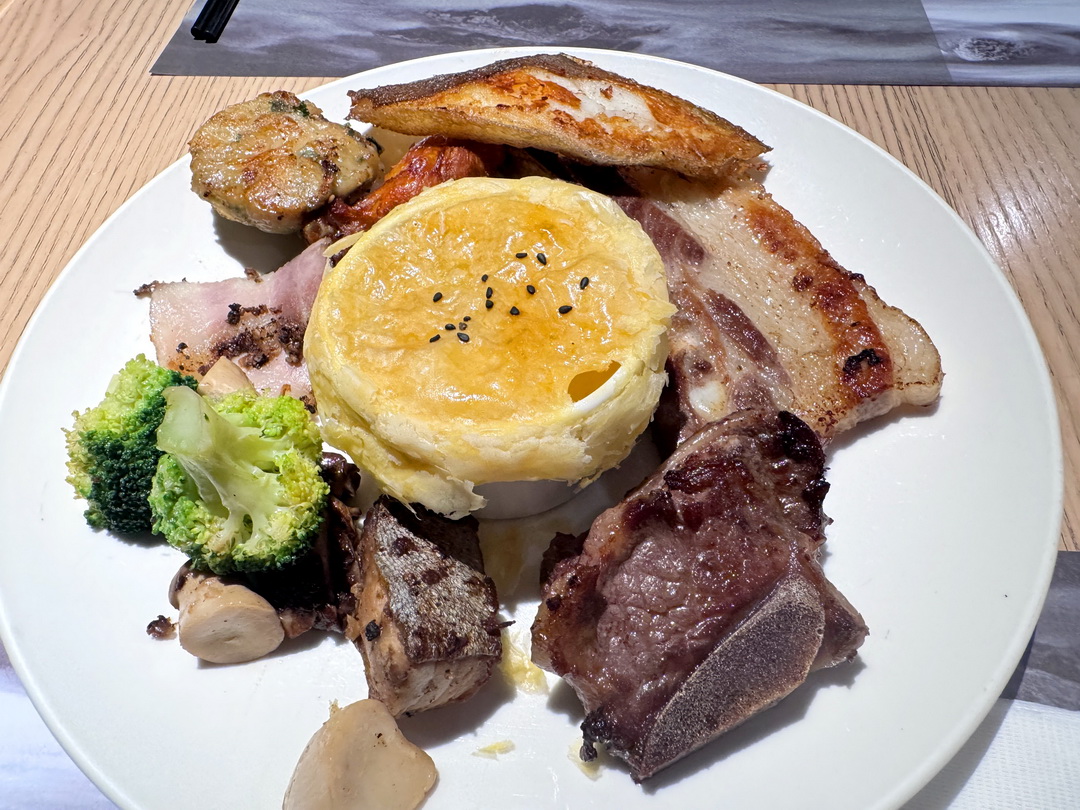 苗栗泰安觀止Buffet|晚餐自助餐菜色分享,螃蟹蝦子吃到飽、哈根達斯冰淇淋 @猴屁的異想世界 苗栗泰安觀止Buffet|晚餐自助餐菜色分享,螃蟹蝦子吃到飽、哈根達斯冰淇淋 @猴屁的異想世界