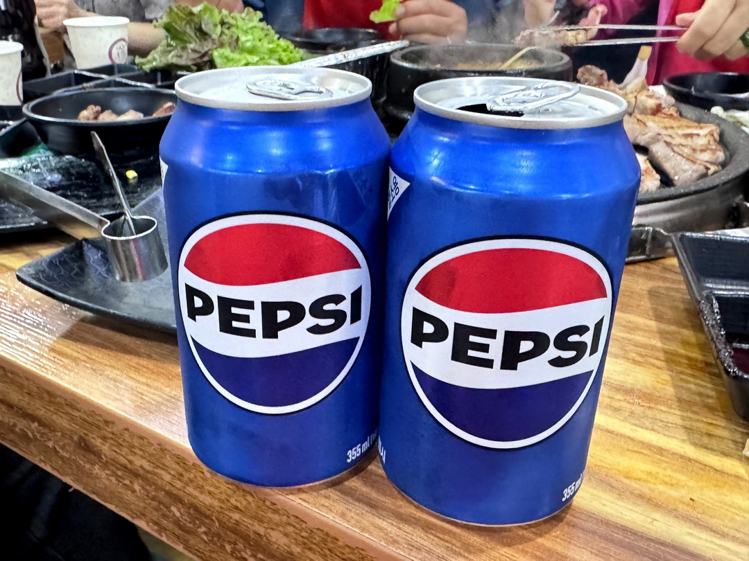 荒謬的生肉弘大店|弘大超狂烤肉吃到飽,每人只要17900韓元,三層肉、梅花肉無限續! @猴屁的異想世界 荒謬的生肉弘大店|弘大超狂烤肉吃到飽,每人只要17900韓元,三層肉、梅花肉無限續! @猴屁的異想世界