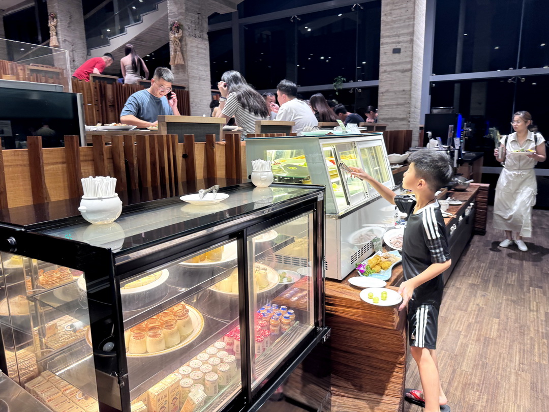 苗栗泰安觀止Buffet|晚餐自助餐菜色分享,螃蟹蝦子吃到飽、哈根達斯冰淇淋 @猴屁的異想世界 苗栗泰安觀止Buffet|晚餐自助餐菜色分享,螃蟹蝦子吃到飽、哈根達斯冰淇淋 @猴屁的異想世界