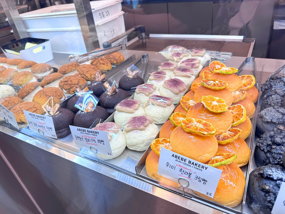 Abebe Bakery Seoul|從濟州紅到首爾的爆紅麵包店,必吃巧克力香蕉布丁口味 @猴屁的異想世界 Abebe Bakery Seoul|從濟州紅到首爾的爆紅麵包店,必吃巧克力香蕉布丁口味 @猴屁的異想世界