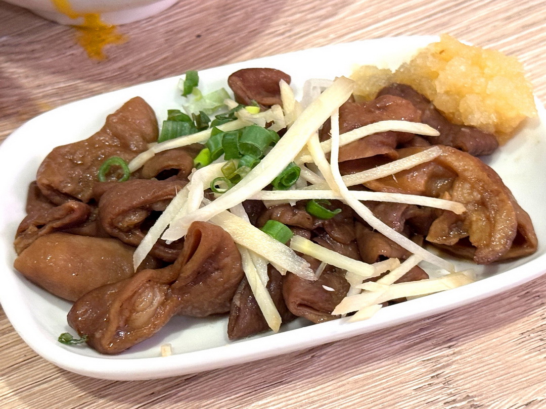 【弘記肉燥飯舖】高雄必吃米其林必比登推薦,連續4年上榜的超人氣肉燥飯! @猴屁的異想世界 【弘記肉燥飯舖】高雄必吃米其林必比登推薦,連續4年上榜的超人氣肉燥飯! @猴屁的異想世界