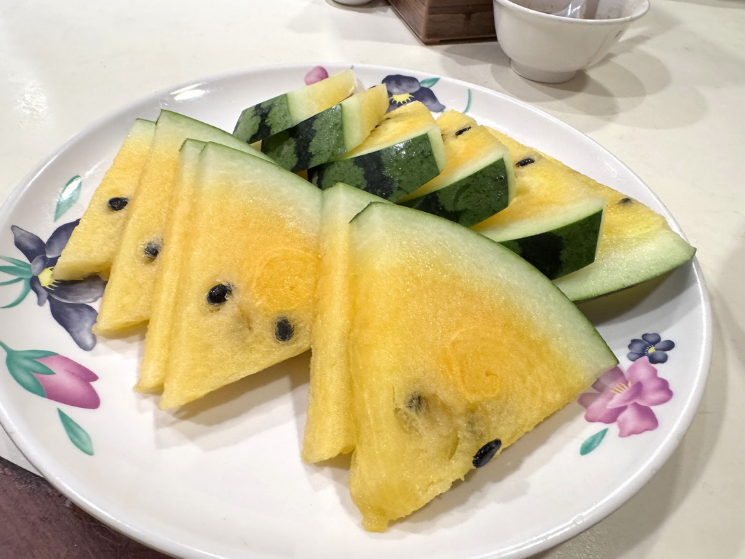 北平采芝樓|台北信義區合菜推薦,片皮鴨必吃,多人聚餐桌菜7000元分享,有包廂! @猴屁的異想世界 北平采芝樓|台北信義區合菜推薦,片皮鴨必吃,多人聚餐桌菜7000元分享,有包廂! @猴屁的異想世界