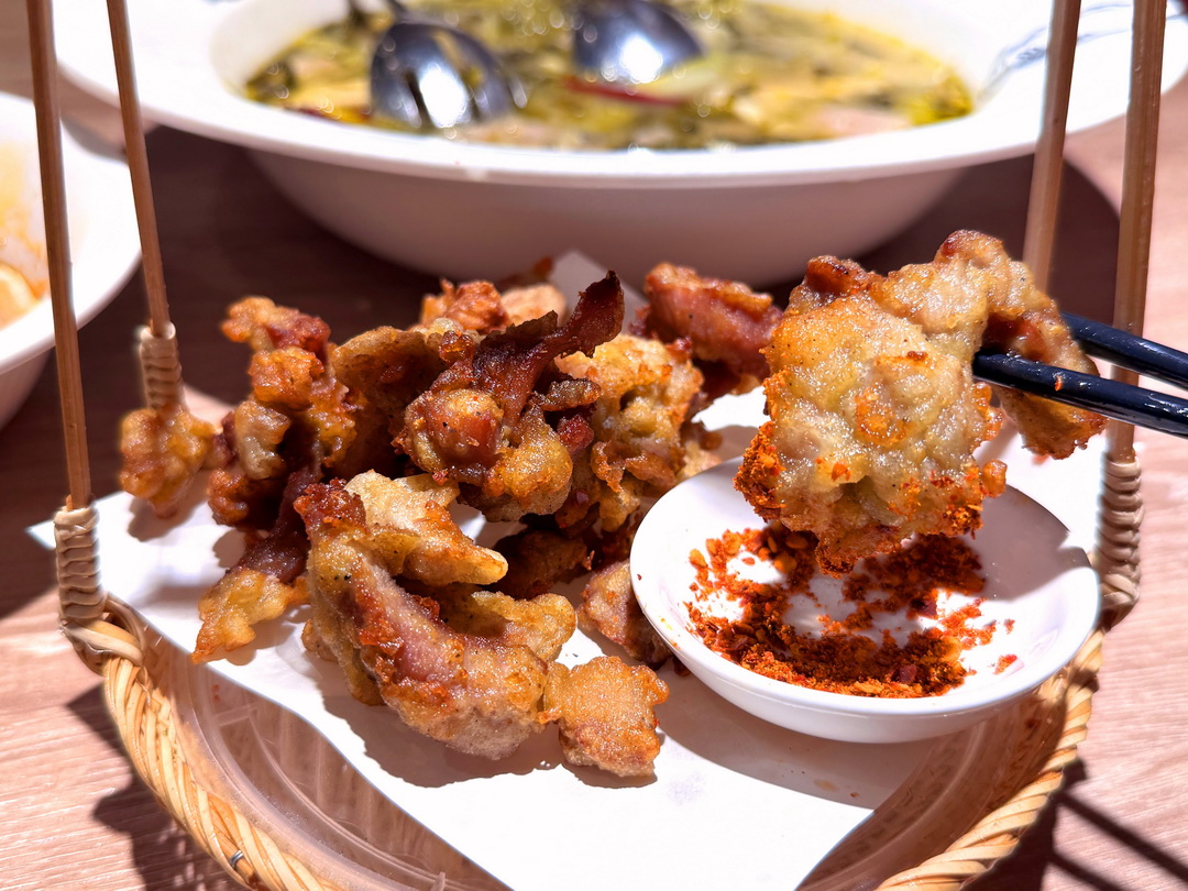 不二老罈子酸菜魚崇德店|台中北屯新開幕!超人氣酸菜魚,雙人套餐只要988元超划算 @猴屁的異想世界 不二老罈子酸菜魚崇德店|台中北屯新開幕!超人氣酸菜魚,雙人套餐只要988元超划算 @猴屁的異想世界