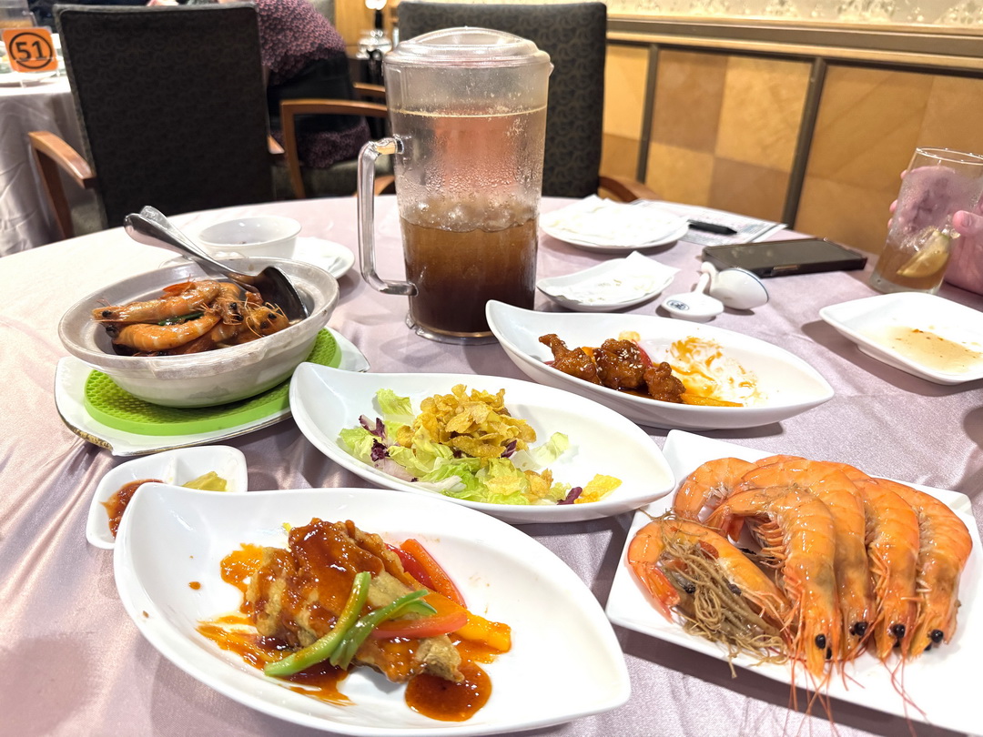 【台中金典酒店金園中餐廳】港式吃到飽推薦,粵菜港點現點現做,片皮鴨、蝦球、燒賣一次滿足 @猴屁的異想世界 【台中金典酒店金園中餐廳】港式吃到飽推薦,粵菜港點現點現做,片皮鴨、蝦球、燒賣一次滿足 @猴屁的異想世界