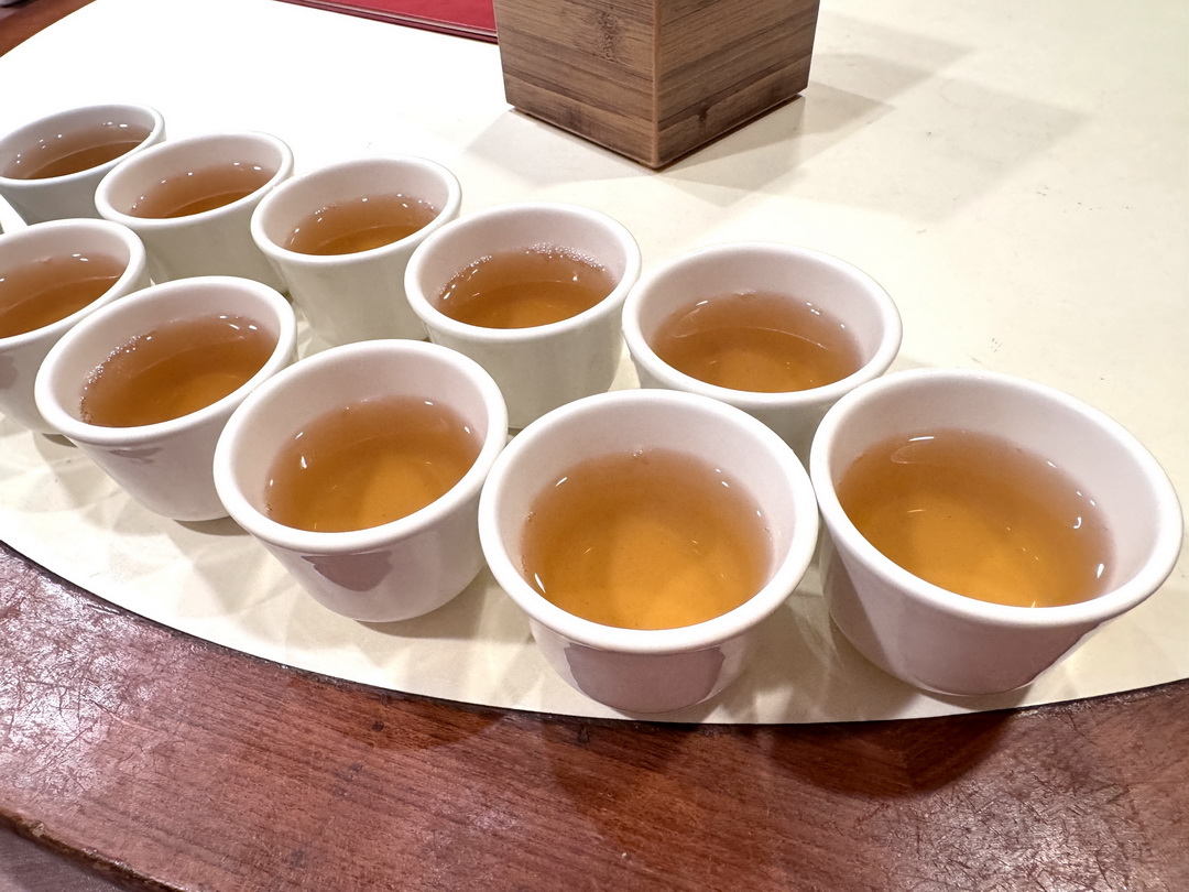 北平采芝樓|台北信義區合菜推薦,片皮鴨必吃,多人聚餐桌菜7000元分享,有包廂! @猴屁的異想世界 北平采芝樓|台北信義區合菜推薦,片皮鴨必吃,多人聚餐桌菜7000元分享,有包廂! @猴屁的異想世界