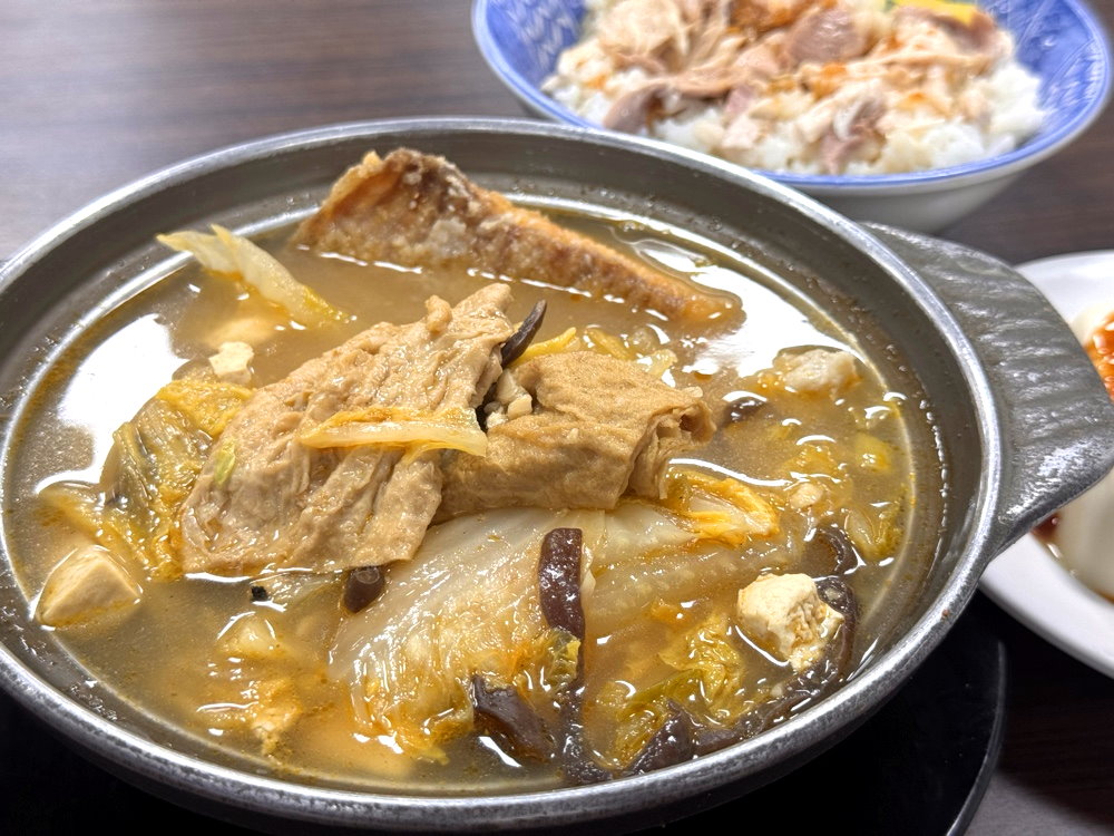 饡味軒嘉義火雞肉飯|台中超人氣平價便當店,道地嘉義口味火雞肉飯、滷肉飯必吃! @猴屁的異想世界 饡味軒嘉義火雞肉飯|台中超人氣平價便當店,道地嘉義口味火雞肉飯、滷肉飯必吃! @猴屁的異想世界