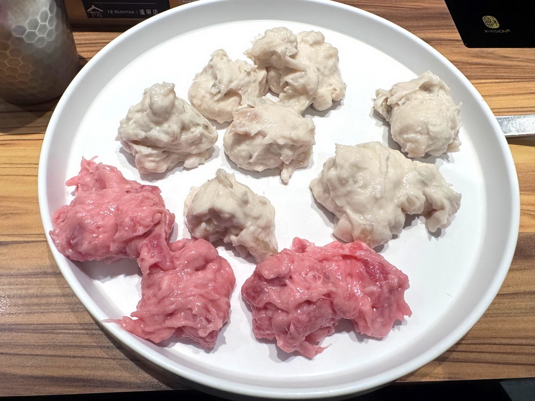 十二段鍋物堂逢甲店|台中深夜火鍋推薦,自助吧吃到飽,當月壽星送大盤肉開到凌晨4點 @猴屁的異想世界 十二段鍋物堂逢甲店|台中深夜火鍋推薦,自助吧吃到飽,當月壽星送大盤肉開到凌晨4點 @猴屁的異想世界