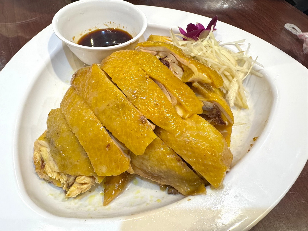 【古早厝深坑麻辣臭豆腐】深坑老街三冠王推薦,麻辣臭豆腐湯濃豆腐臭、炸臭豆腐外酥內嫩 @猴屁的異想世界 【古早厝深坑麻辣臭豆腐】深坑老街三冠王推薦,麻辣臭豆腐湯濃豆腐臭、炸臭豆腐外酥內嫩 @猴屁的異想世界