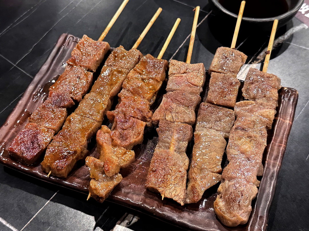 這間串燒|高雄串燒吃到飽,生魚片、壽司、炸物通通有!還有各種熱炒鍋物太澎湃 @猴屁的異想世界 這間串燒|高雄串燒吃到飽,生魚片、壽司、炸物通通有!還有各種熱炒鍋物太澎湃 @猴屁的異想世界