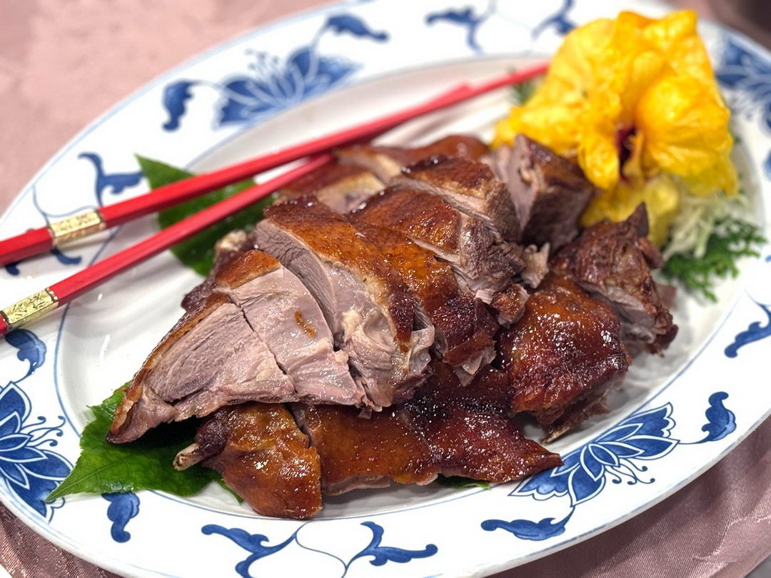 【小魏川菜餐館】台北道地川菜老字號推薦！家庭聚餐、公司聚會包廂餐廳首選，台北車站美食 @猴屁的異想世界