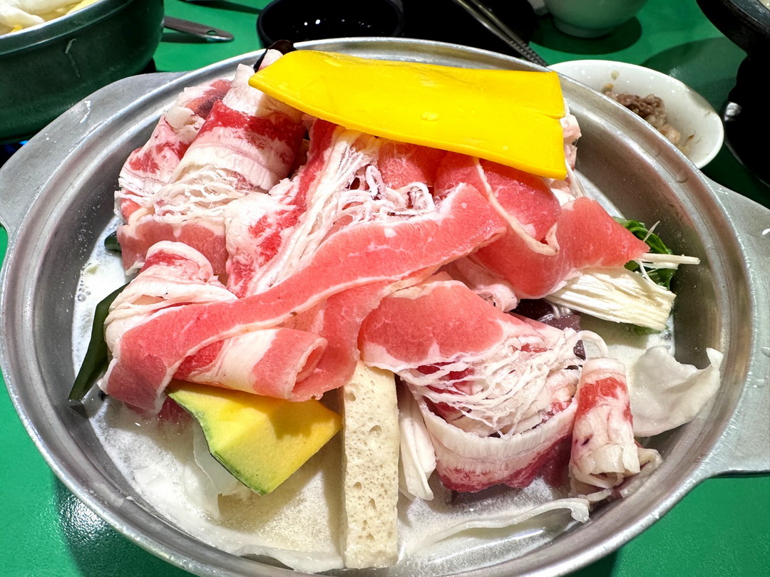 【魚清平價小火鍋永吉店】信義區平價鍋物推薦,自助吧冰沙爆米花吃到飽CP值超高! @猴屁的異想世界 【魚清平價小火鍋永吉店】信義區平價鍋物推薦,自助吧冰沙爆米花吃到飽CP值超高! @猴屁的異想世界