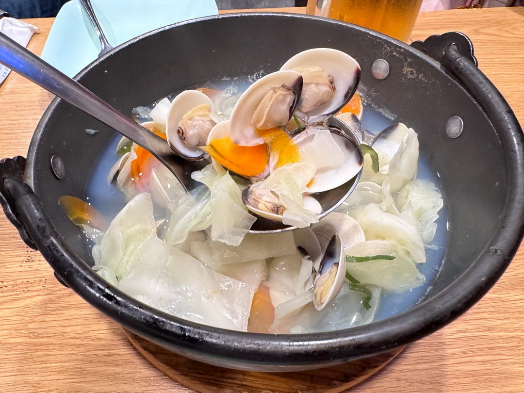 PURADAK CHICKEN明洞店｜IU代言韓國炸雞名店！三種口味一次滿足，明洞必吃宵夜推薦！ @猴屁的異想世界