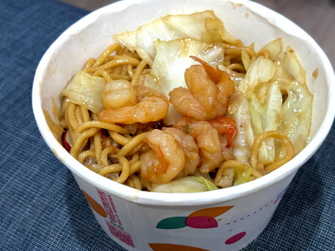 【京采小館】台中青海路平價熱炒推薦，手工湯包超多汁，炒飯炒麵份量大又好吃 @猴屁的異想世界