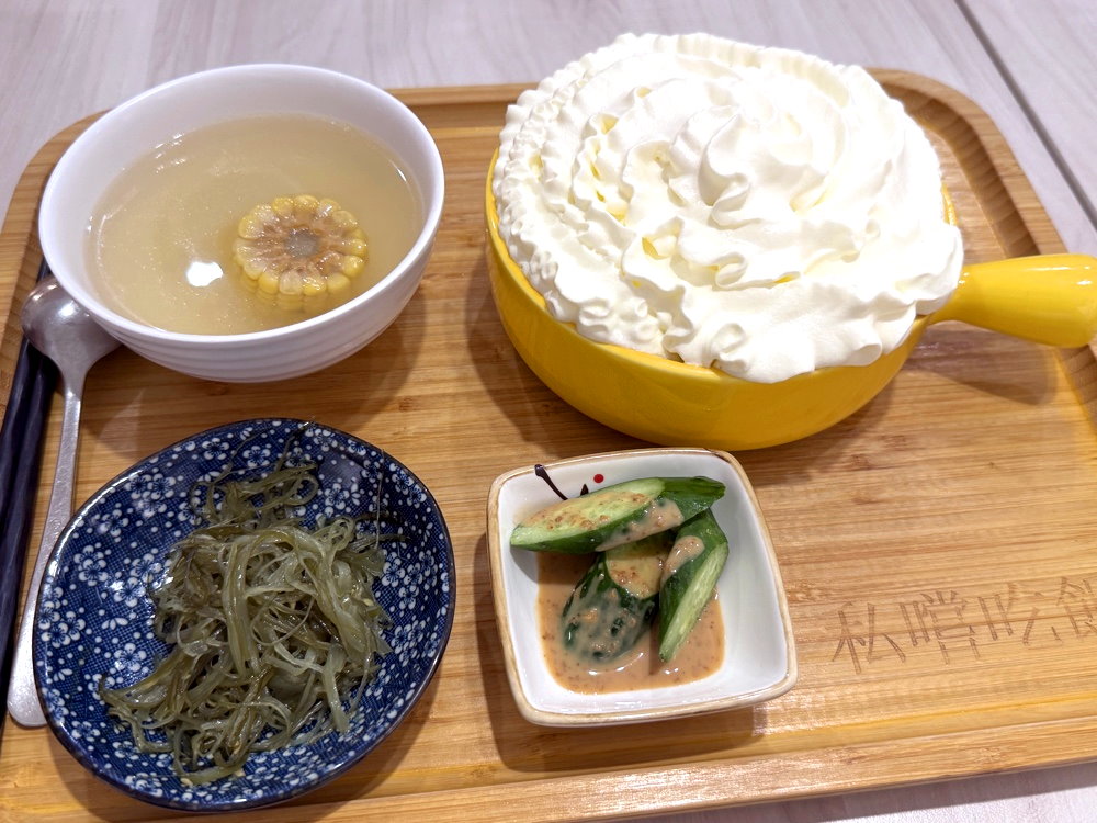 【私嚐の吃飯北大店】三峽美食超萌柴柴店狗陪吃飯！必點視覺系雲朵烏龍麵，寵物與親子友善餐廳 @猴屁的異想世界