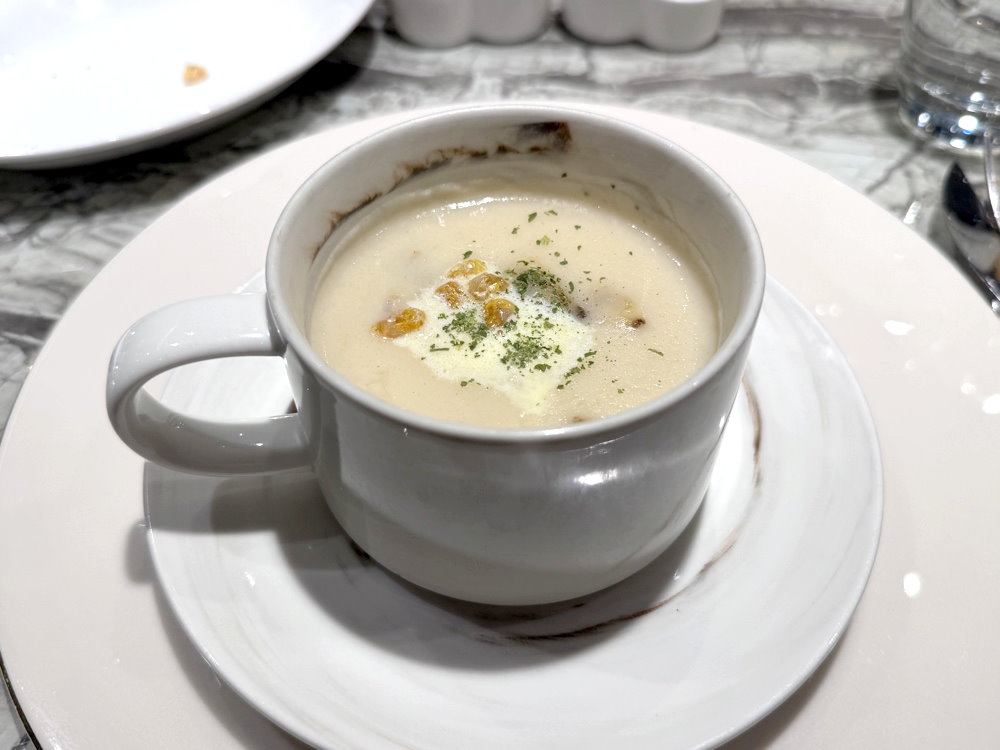 【夏慕尼台灣大道店】台中慶生首選,星級聯名和牛、脆皮鴨胸,還有超驚喜壽星儀式感! @猴屁的異想世界 【夏慕尼台灣大道店】台中慶生首選,星級聯名和牛、脆皮鴨胸,還有超驚喜壽星儀式感! @猴屁的異想世界