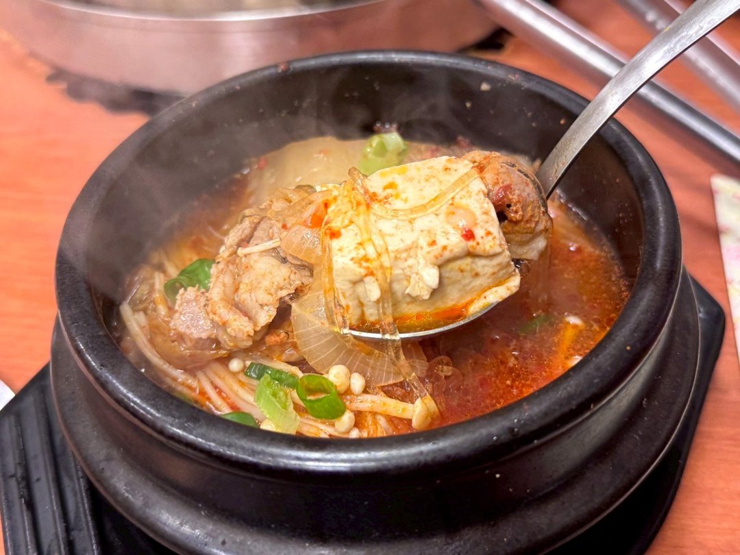 【韓香亭韓國料理】台中吃到飽推薦，銅盤烤肉＋海鮮煎餅吃到飽419元起，忠明南路老字號 @猴屁的異想世界
