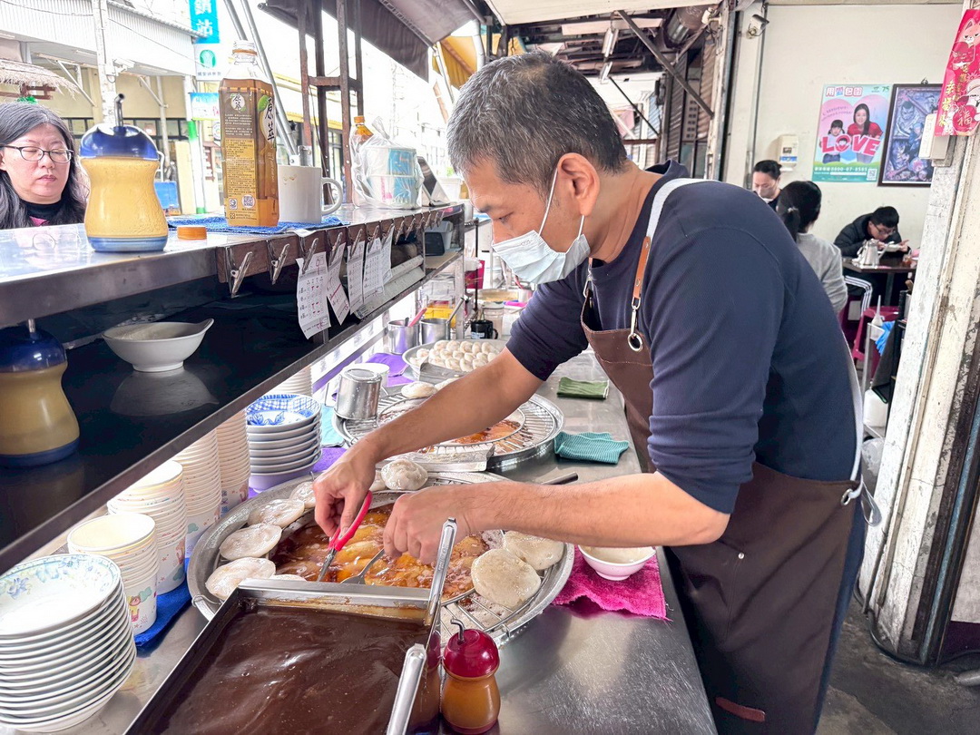 【菊肉圓】埔里超人氣肉圓推薦,30年老店銅板價古早味,在地人也排隊 @猴屁的異想世界 【菊肉圓】埔里超人氣肉圓推薦,30年老店銅板價古早味,在地人也排隊 @猴屁的異想世界