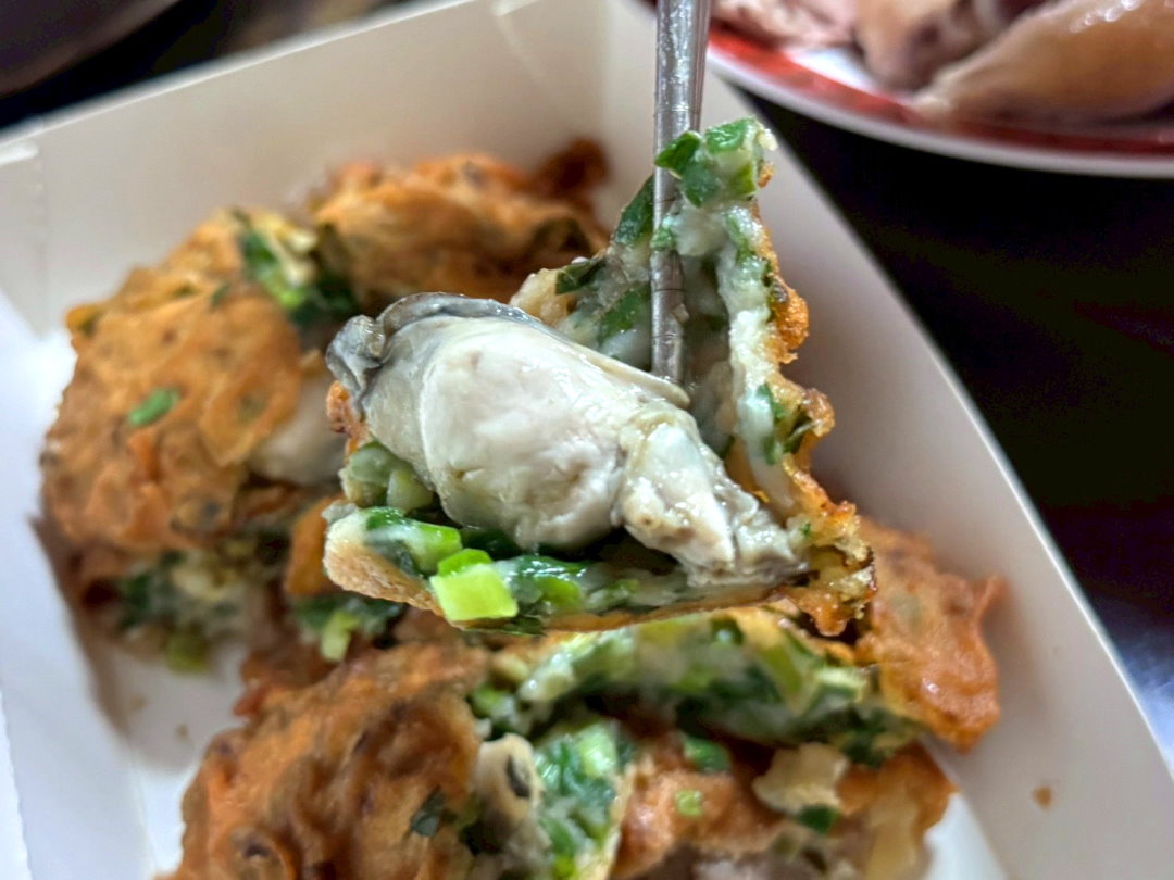 【清水白燒炸粿】台中清水美食推薦,在地人激推排隊炸粿,超大顆蚵嗲、肉嗲現點現炸 @猴屁的異想世界 【清水白燒炸粿】台中清水美食推薦,在地人激推排隊炸粿,超大顆蚵嗲、肉嗲現點現炸 @猴屁的異想世界