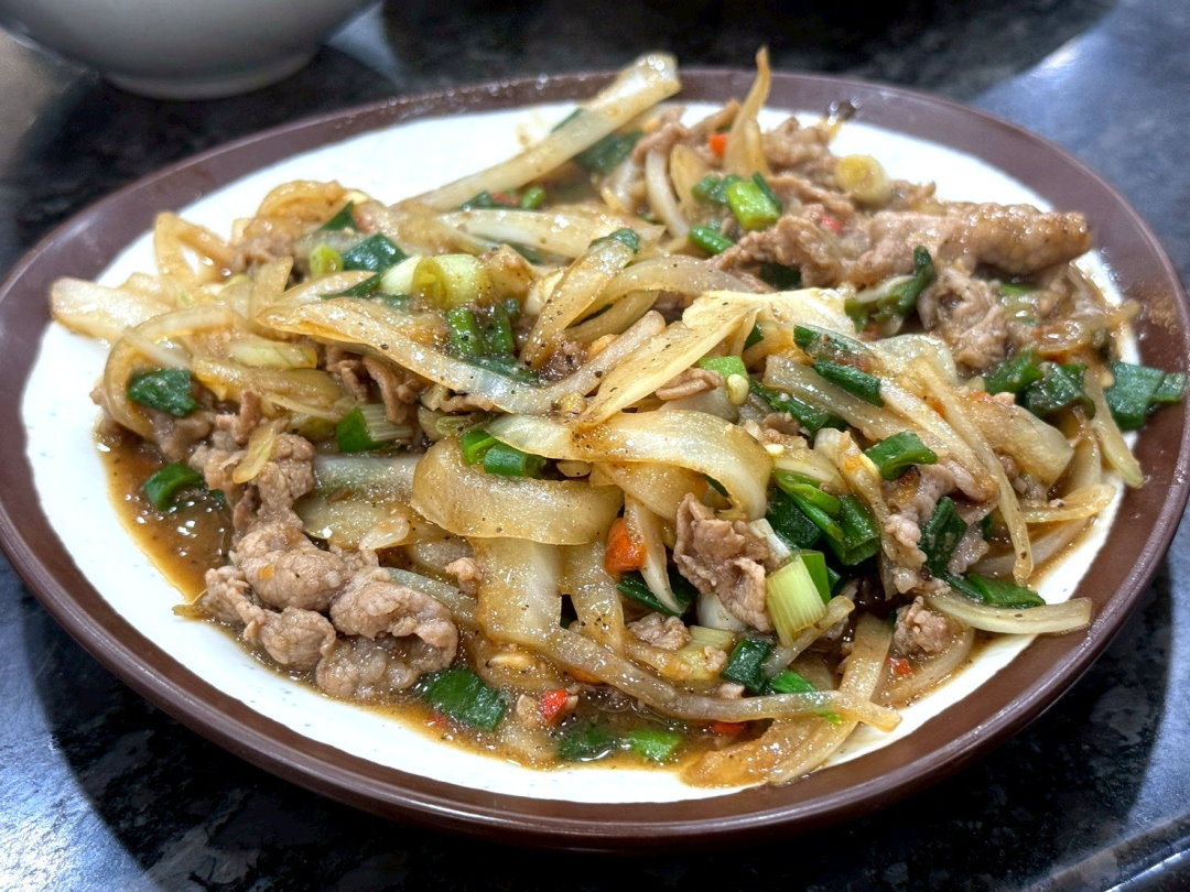 【大埔鐵板燒河南逢甲店】台中西屯美食推薦，青菜無限續加吃到飽，內用飲料熱湯喝到飽 @猴屁的異想世界