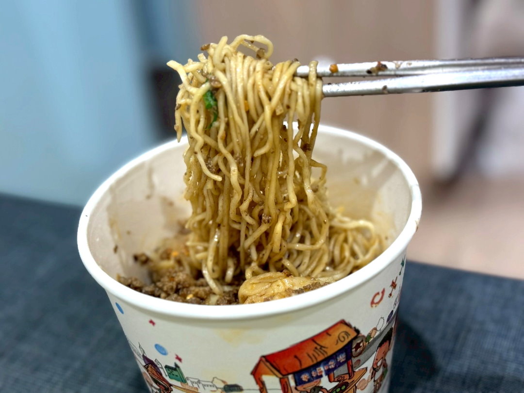 【麵對麵】台中西屯青海路人氣麵食,必吃濃郁麻醬麵與獨門滷味 @猴屁的異想世界 【麵對麵】台中西屯青海路人氣麵食,必吃濃郁麻醬麵與獨門滷味 @猴屁的異想世界