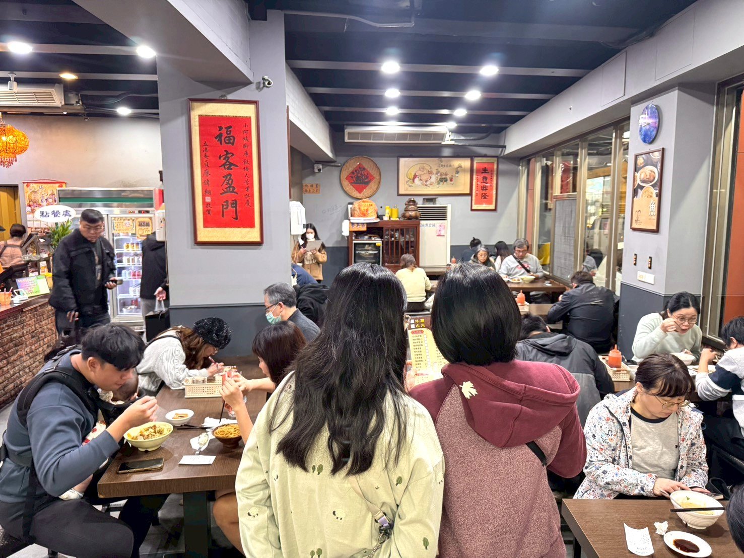 【小阿姨腳庫飯】台中西屯美食推薦，排隊人氣腳庫飯，滷肉肥而不膩超入味 @猴屁的異想世界