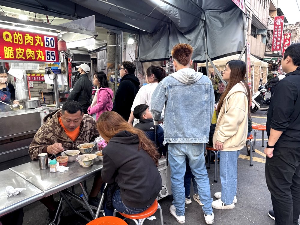 【嘉家樂肉丸】台中大甲美食推薦，50年老字號脆皮肉圓，在地人氣小吃必吃 @猴屁的異想世界