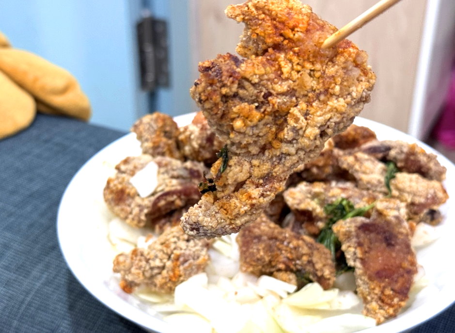 【逢甲阿郎雞排】在地人激推宵夜炸雞,三角骨平日限定必吃,台中逢甲夜市美食 @猴屁的異想世界 【逢甲阿郎雞排】在地人激推宵夜炸雞,三角骨平日限定必吃,台中逢甲夜市美食 @猴屁的異想世界