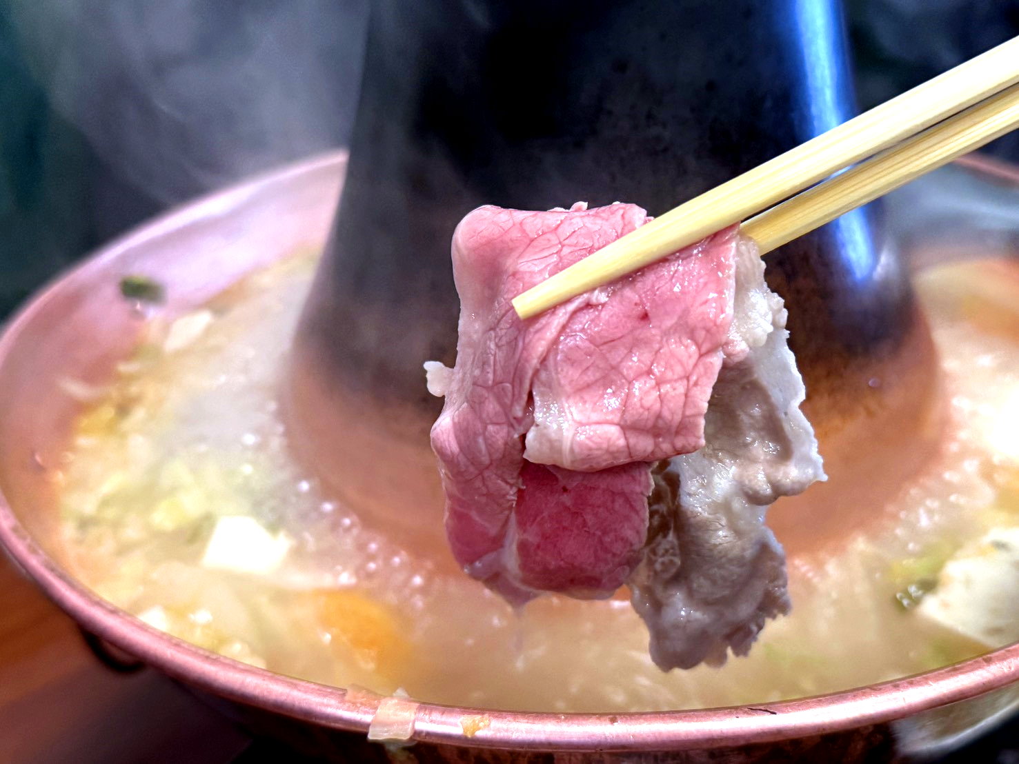 【清真館】台中老字號清真料理,必吃炭火酸白菜牛肉火鍋、牛肉麵與牛肉鍋貼 @猴屁的異想世界 【清真館】台中老字號清真料理,必吃炭火酸白菜牛肉火鍋、牛肉麵與牛肉鍋貼 @猴屁的異想世界