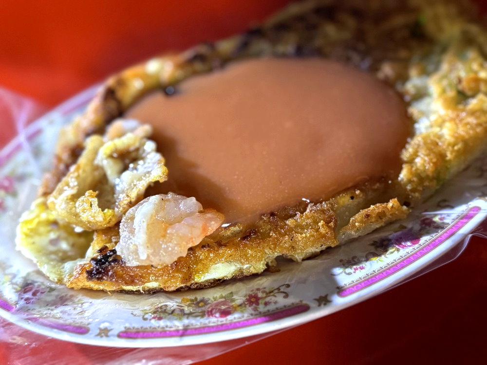 【鹿港蚵仔煎】彰化精誠夜市美食推薦,超人氣脆皮蚵仔煎必吃,在地排隊小吃 @猴屁的異想世界 【鹿港蚵仔煎】彰化精誠夜市美食推薦,超人氣脆皮蚵仔煎必吃,在地排隊小吃 @猴屁的異想世界