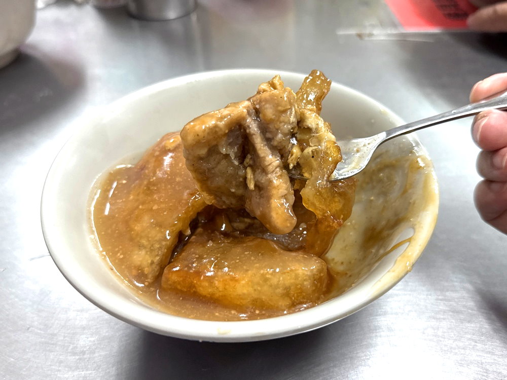 【嘉家樂肉丸】台中大甲美食推薦，50年老字號脆皮肉圓，在地人氣小吃必吃 @猴屁的異想世界