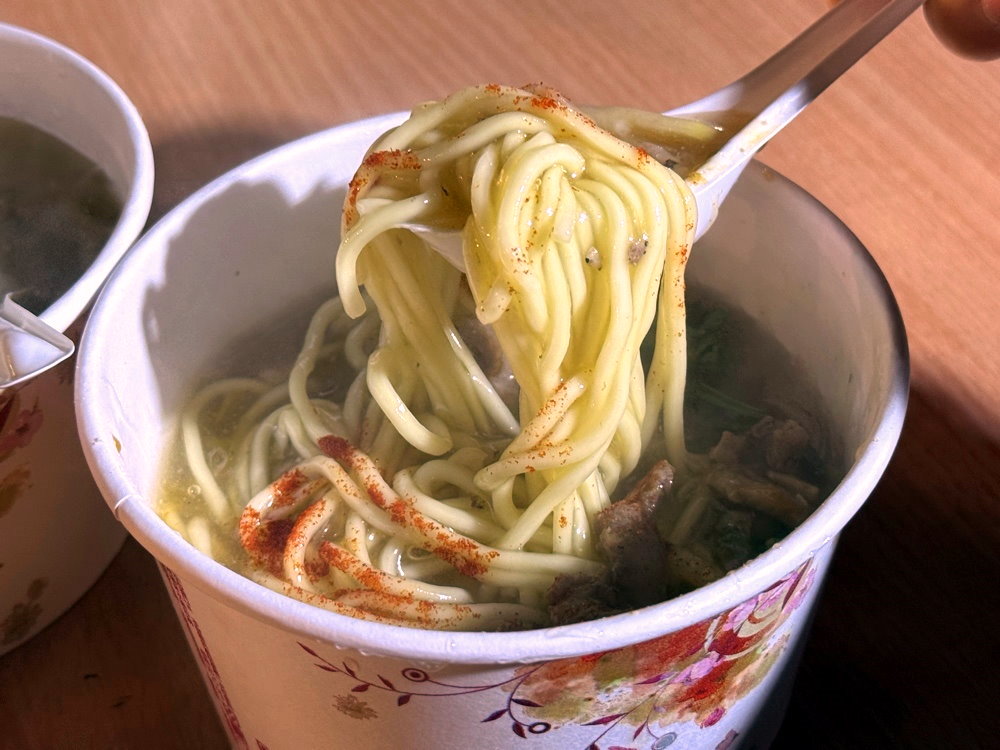 【精誠夜市生炒鴨肉羹】在地人推薦生炒鴨肉羹焦香十足,銅板價60元,彰化美食推薦 @猴屁的異想世界 【精誠夜市生炒鴨肉羹】在地人推薦生炒鴨肉羹焦香十足,銅板價60元,彰化美食推薦 @猴屁的異想世界