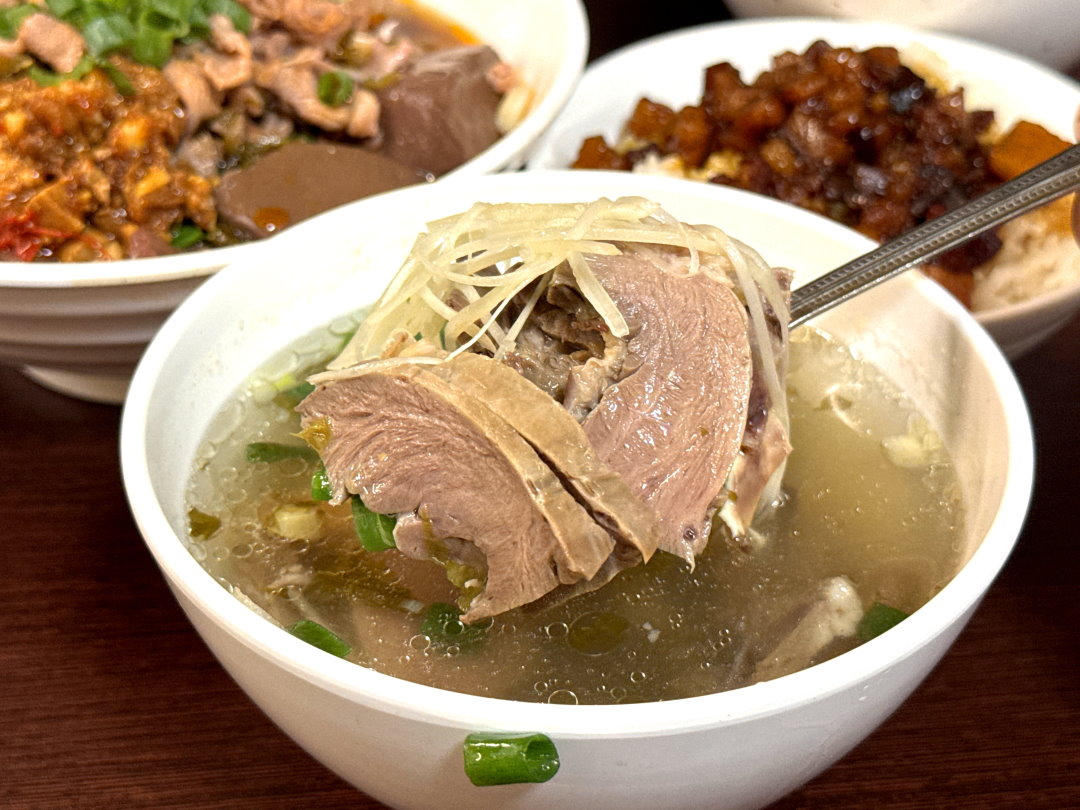 【王將藥燉排骨美德店】藥燉排骨份量超多必吃,滷肉飯邪惡銷魂宵夜首選,台中北區美食推薦 @猴屁的異想世界 【王將藥燉排骨美德店】藥燉排骨份量超多必吃,滷肉飯邪惡銷魂宵夜首選,台中北區美食推薦 @猴屁的異想世界