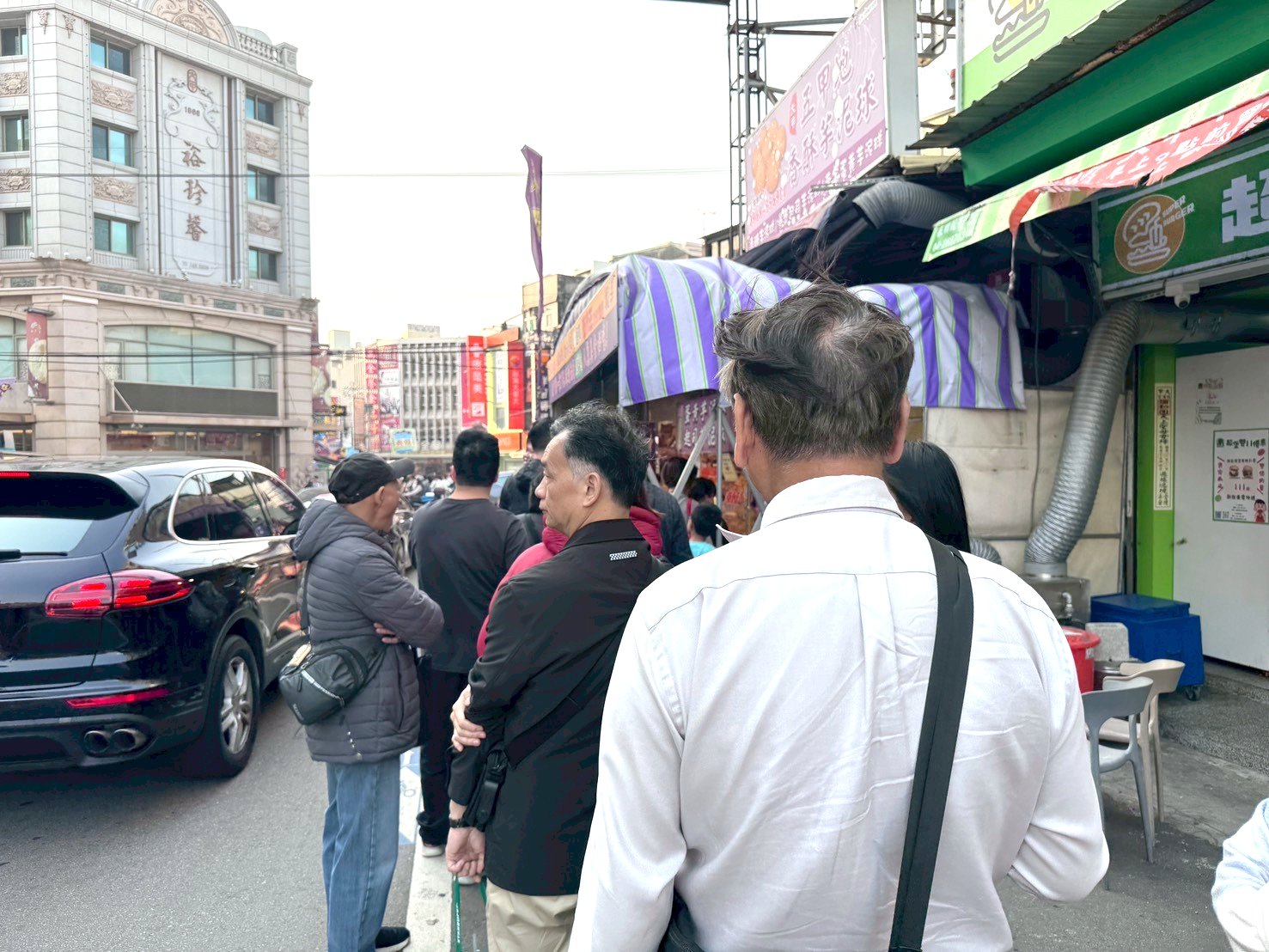 【五甲地香酥芋泥球】大甲排隊必吃銅板小吃,超人氣外酥內綿芋泥球,大甲美食推薦 @猴屁的異想世界 【五甲地香酥芋泥球】大甲排隊必吃銅板小吃,超人氣外酥內綿芋泥球,大甲美食推薦 @猴屁的異想世界